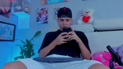 Diego online show from August 4, 4:59 pm