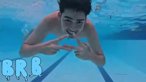 Diego online show from August 4, 9:23 pm