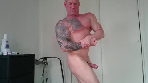 StrongAndHard online show from April 28, 5:36 pm