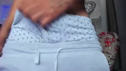 strosa_ online show from July 25, 12:47 am