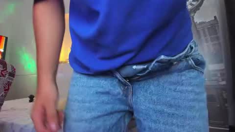 strosa_ online show from July 28, 11:44 pm