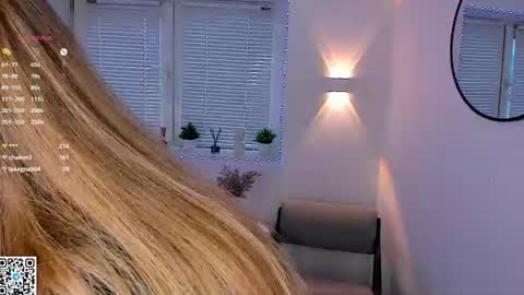 Olivia online show from July 31, 3:24 am