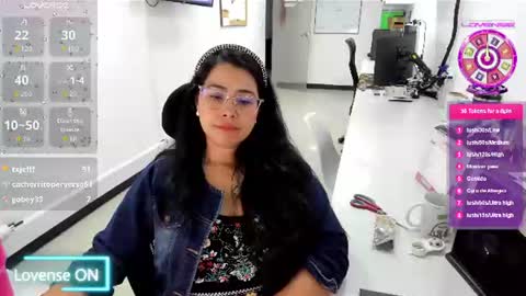 studcb_ online show from July 10, 11:10 pm