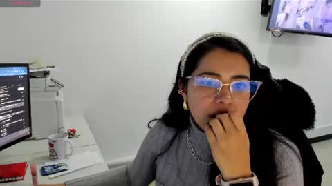 studcb_ online show from July 23, 9:39 pm