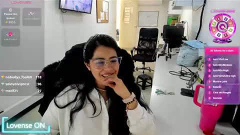 studcb_ online show from July 31, 5:07 pm