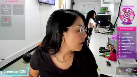 studcb_ online show from August 6, 11:48 pm