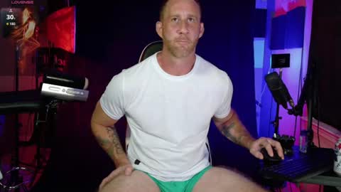 Ryan Long online show from August 9, 8:54 pm