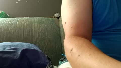 studlydaddy89 online show from August 11, 7:27 pm