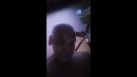 stuffamuffagus69 online show from May 17, 9:38 pm