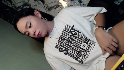 stunning_andrea69 online show from August 11, 4:47 am