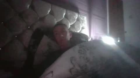 stuuuey73 online show from April 3, 3:25 am