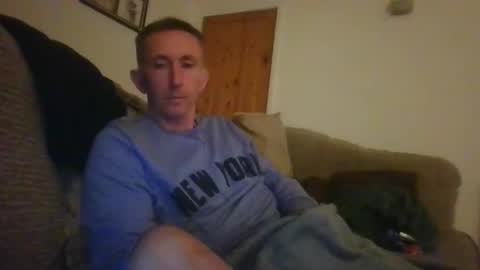 stuuuey73 online show from April 22, 9:51 pm