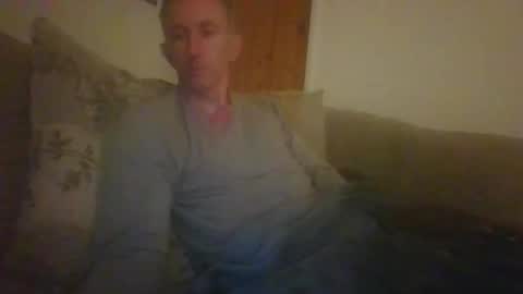 stuuuey73 online show from April 30, 11:08 pm