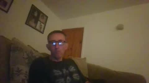 stuuuey73 online show from May 9, 10:12 pm