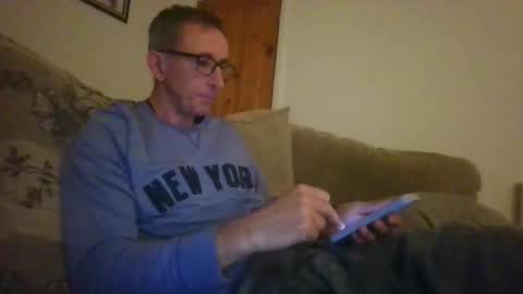 stuuuey73 online show from May 14, 9:25 pm