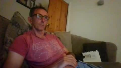 stuuuey73 online show from June 24, 10:45 pm