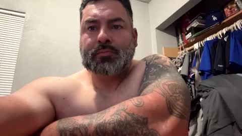 suavecito67 online show from April 28, 4:12 am