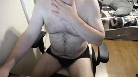 subbrian online show from August 10, 4:47 am
