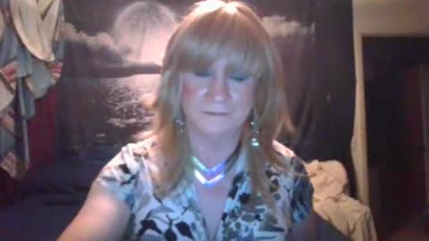 jade nicole online show from August 16, 4:05 am