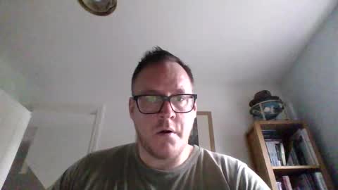 Sub Male online show from April 11, 8:44 am