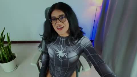 Vitta online show from August 15, 2:37 am