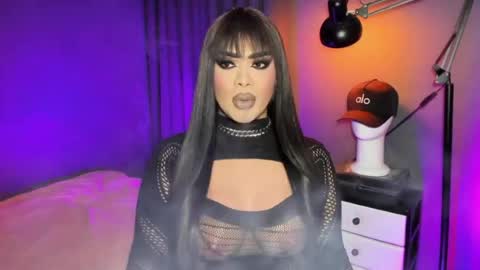 BLACK PEARL online show from August 16, 11:20 pm