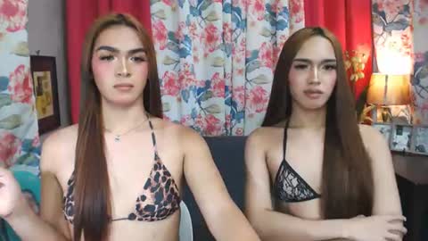 mitch and mitchie online show from August 5, 11:19 am