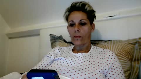 money milf online show from May 18, 2:39 pm