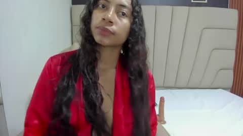 sue_stark online show from August 13, 8:12 pm