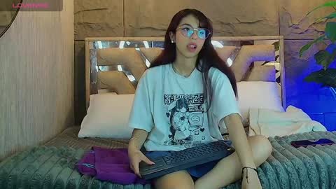ANGEL online show from April 17, 4:47 pm