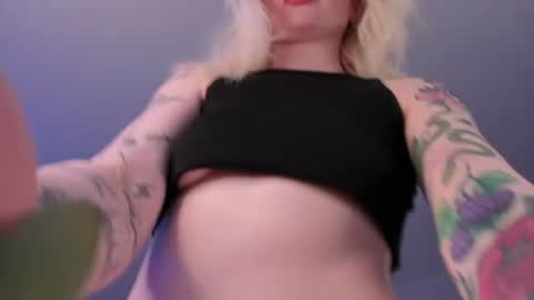 sugar_club online show from August 15, 9:30 pm