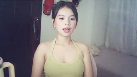 Rosiee online show from June 10, 6:03 pm