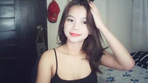 Rosiee online show from August 12, 6:43 pm