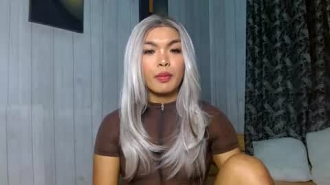 sugar_minj online show from August 3, 2:13 pm