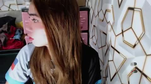 sugar_mollyslut online show from August 8, 12:22 am