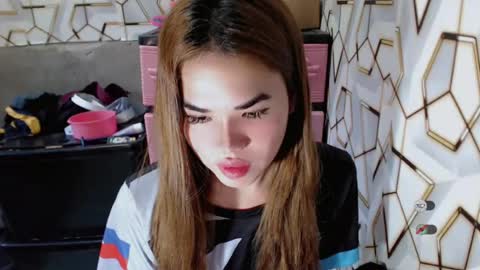 sugar_mollyslut online show from August 10, 10:33 pm