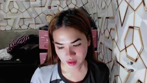 sugar_mollyslut online show from August 11, 8:44 pm