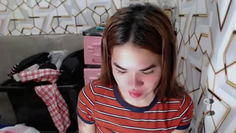 sugar_mollyslut online show from August 12, 7:05 pm