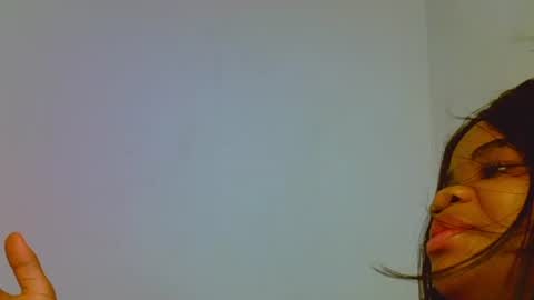 Ella online show from February 23, 1:04 am