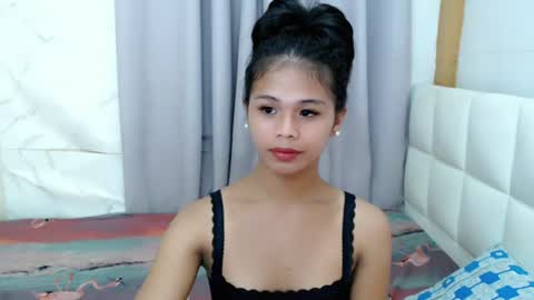 sugar_pixiee online show from August 9, 6:14 am