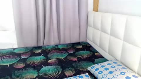 sugar_pixiee online show from August 10, 7:32 am