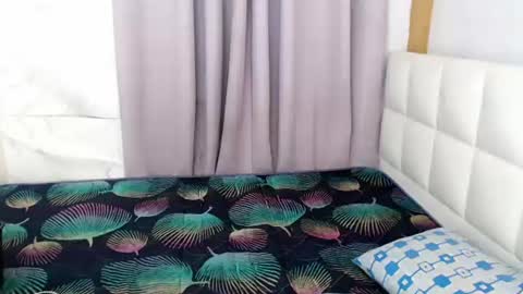 sugar_pixiee online show from August 11, 6:26 am