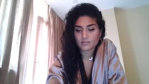 Sugar online show from July 18, 11:11 am