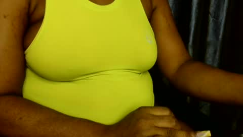 sugarbitch1 online show from August 11, 9:33 am