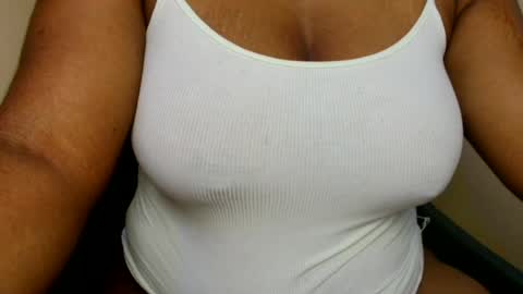 sugarbitch1 online show from August 12, 11:45 am
