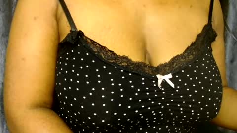 sugarbitch1 online show from August 13, 9:01 am
