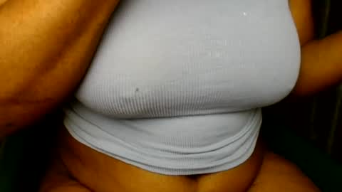 sugarbitch1 online show from August 14, 5:22 am