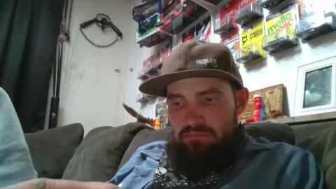 Sugarbush696 online show from March 17, 3:33 am