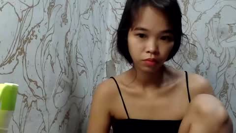 sugardolly28 online show from August 6, 11:15 pm