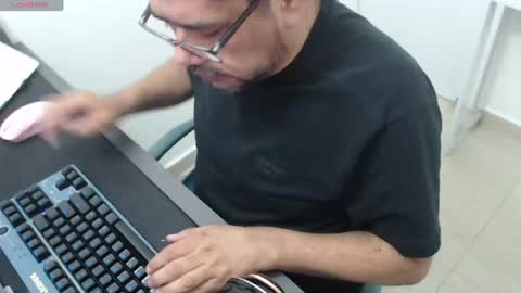 Johnny online show from July 16, 5:58 pm